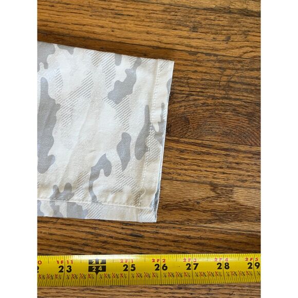 Bevy Flog White Gray Camo Sweatpants Trackpants  Women's Size 26 - Picture 8 of 8